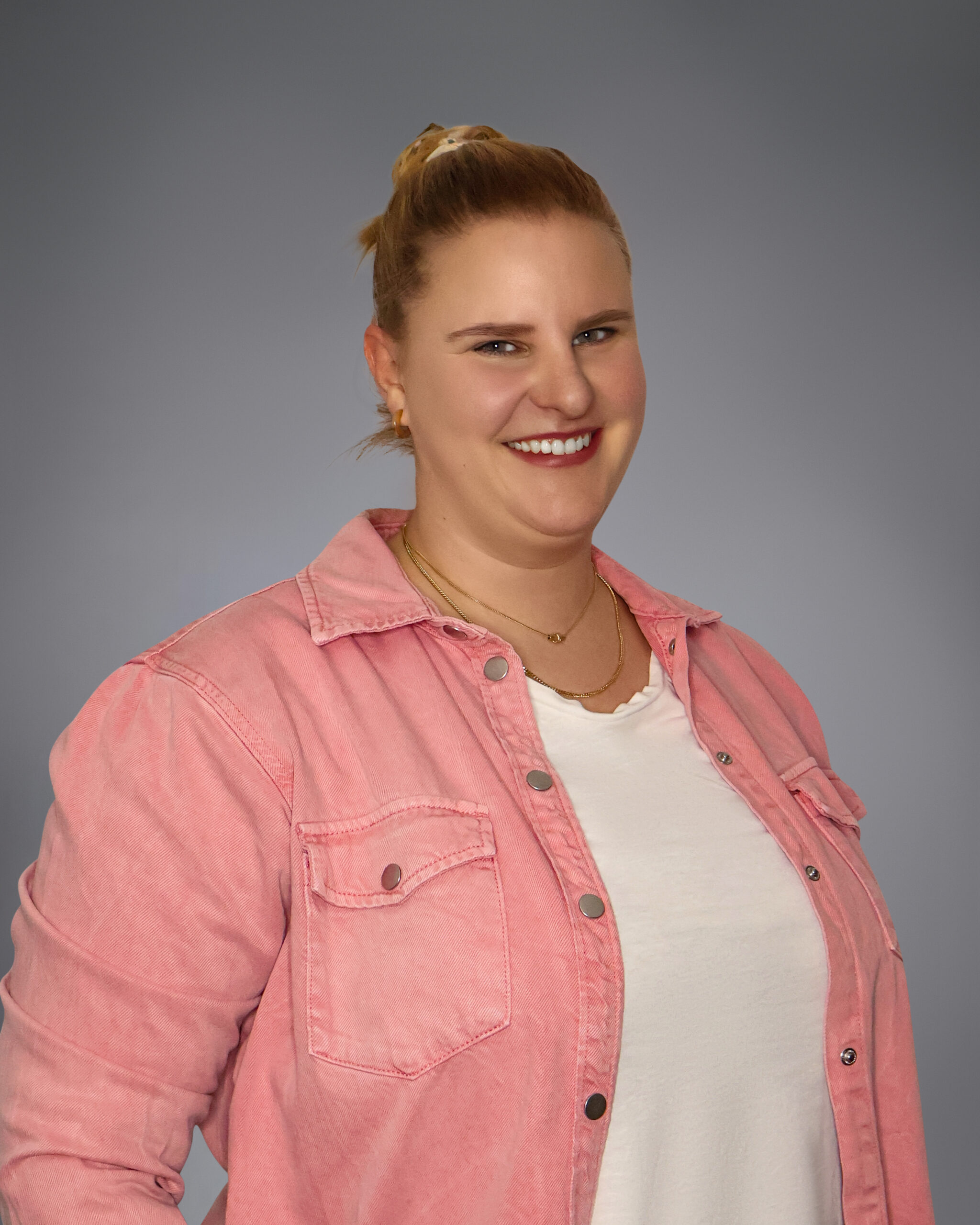 Jasmine Frey, Integrationsbegleiterin